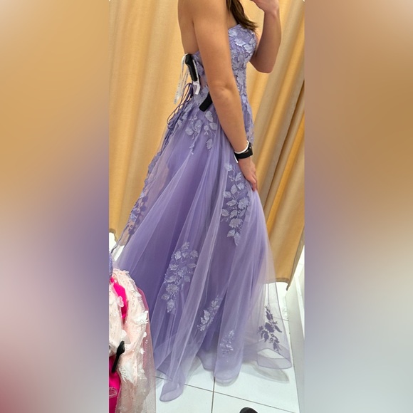 Camille La Vie Prom Dress - Picture 2 of 11